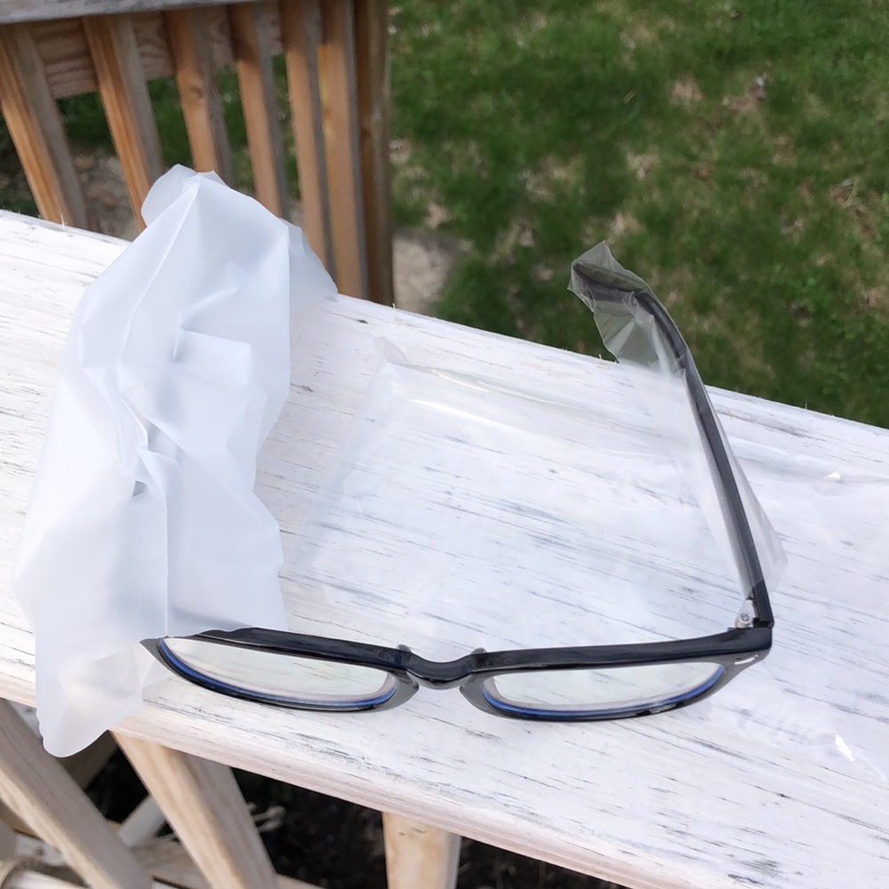 BRAND NEW pair blue light glasses - Picture 2 of 6